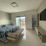 Luxuoso apartamento – Uma unidade por andar