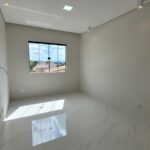 Casa Tríplex de Alto Padrão