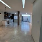 Casa Tríplex de Alto Padrão