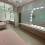 Residência de Luxo no Iguaçu: 02 Pavimentos, 04 Quartos, Espaço Gourmet e Mais!
