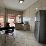 Casa com 254m de lote