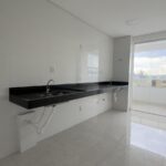 Conforto e Modernidade: Apartamento de 3 Quartos, sendo 1 Suíte e Varandas no Iguaçu
