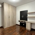 Espaçoso Apartamento de 3 Quartos com Suíte, Escritório e 3 Vagas de Garagem em Cidade Nobre