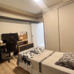 Prédio de 4 Residências: Uma unidade por andar –  Investimento com ótimo retorno na locação