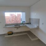 Casa Geminada de Alto Padrão com 3 Quartos, Suíte com Sacada, 3 Vagas de Garagem e Área Gourmet – Bethânia