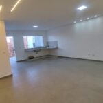Casa Geminada de Alto Padrão com 3 Quartos, Suíte com Sacada, 3 Vagas de Garagem e Área Gourmet – Bethânia