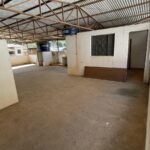 Casa com Ponto Comercial no Bethânia
