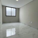 Residência Exclusiva no Iguaçu com 3 Quartos, Suíte e Piscina – Acabamento Premium