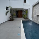 Residência Exclusiva no Iguaçu com 3 Quartos, Suíte e Piscina – Acabamento Premium