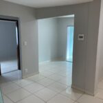Oportunidade: Linda Casa Reformada no Bairro Ideal!