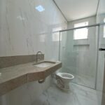 Casa em lote inteiro de 300 m²🏠