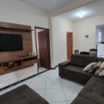 Ampla e Aconchegante Casa de Dois Andares no Bairro Bom Jardim, com Espaço para Expansão
