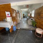 Casa com ponto comercial no Bethânia
